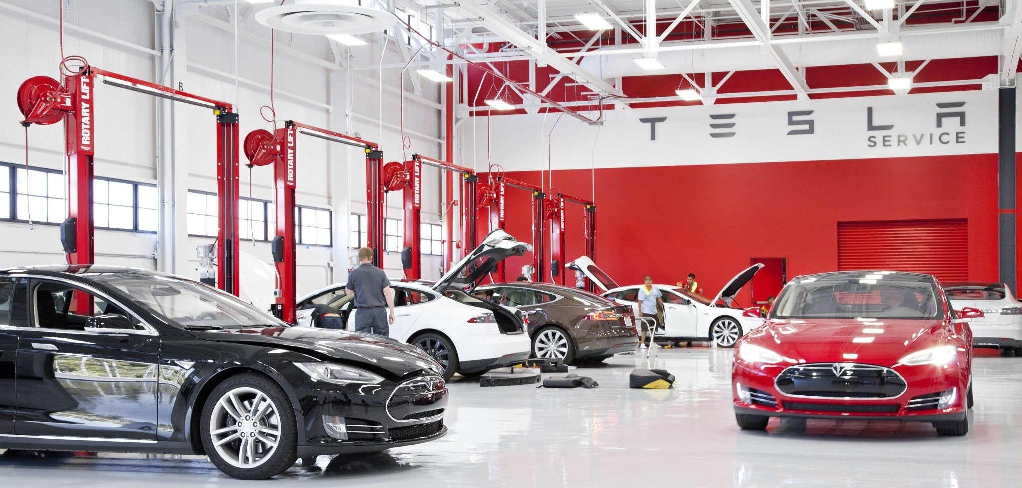 4 Common Tesla Maintenance Problems (and How to Avoid Them)